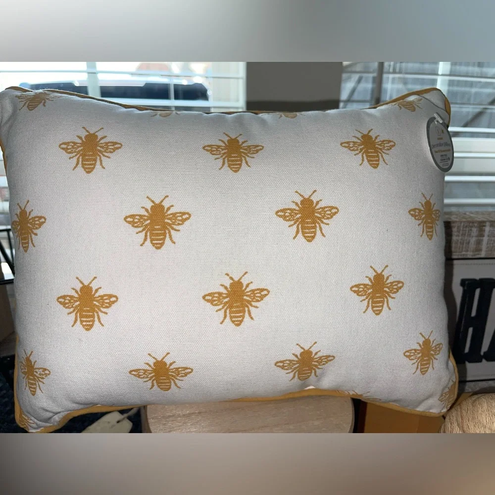 Honey Bee Bundle (6)‎